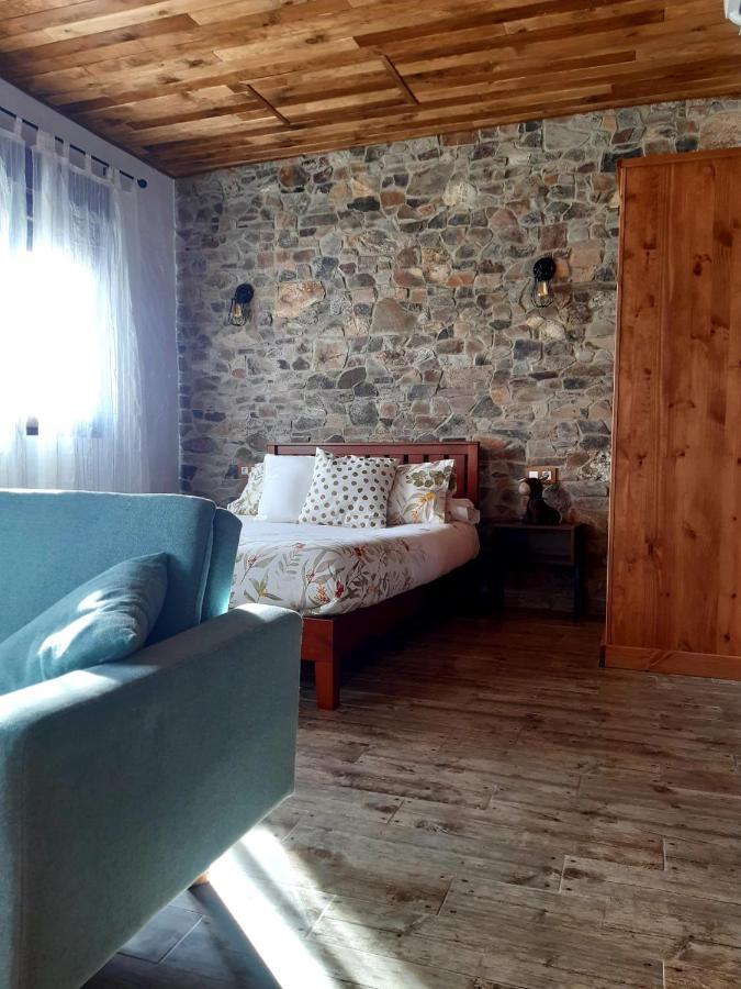 Apartamentos Callampa Torrejón el Rubio Cameră foto
